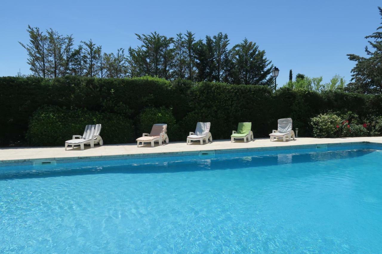 La Luberonne Bed & Breakfast Lourmarin Bagian luar foto