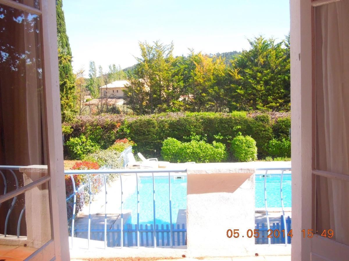 La Luberonne Bed & Breakfast Lourmarin Bagian luar foto