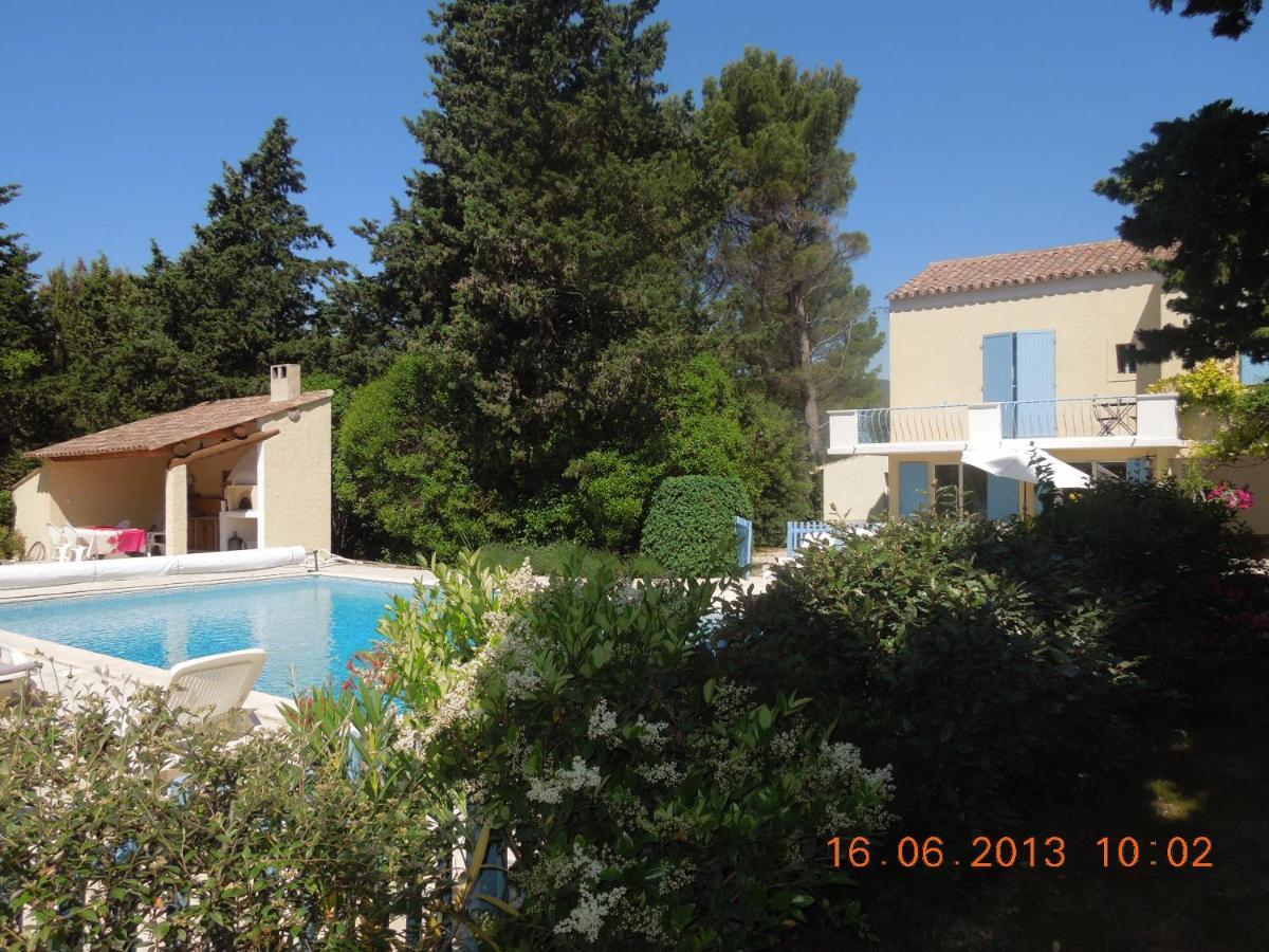 La Luberonne Bed & Breakfast Lourmarin Bagian luar foto